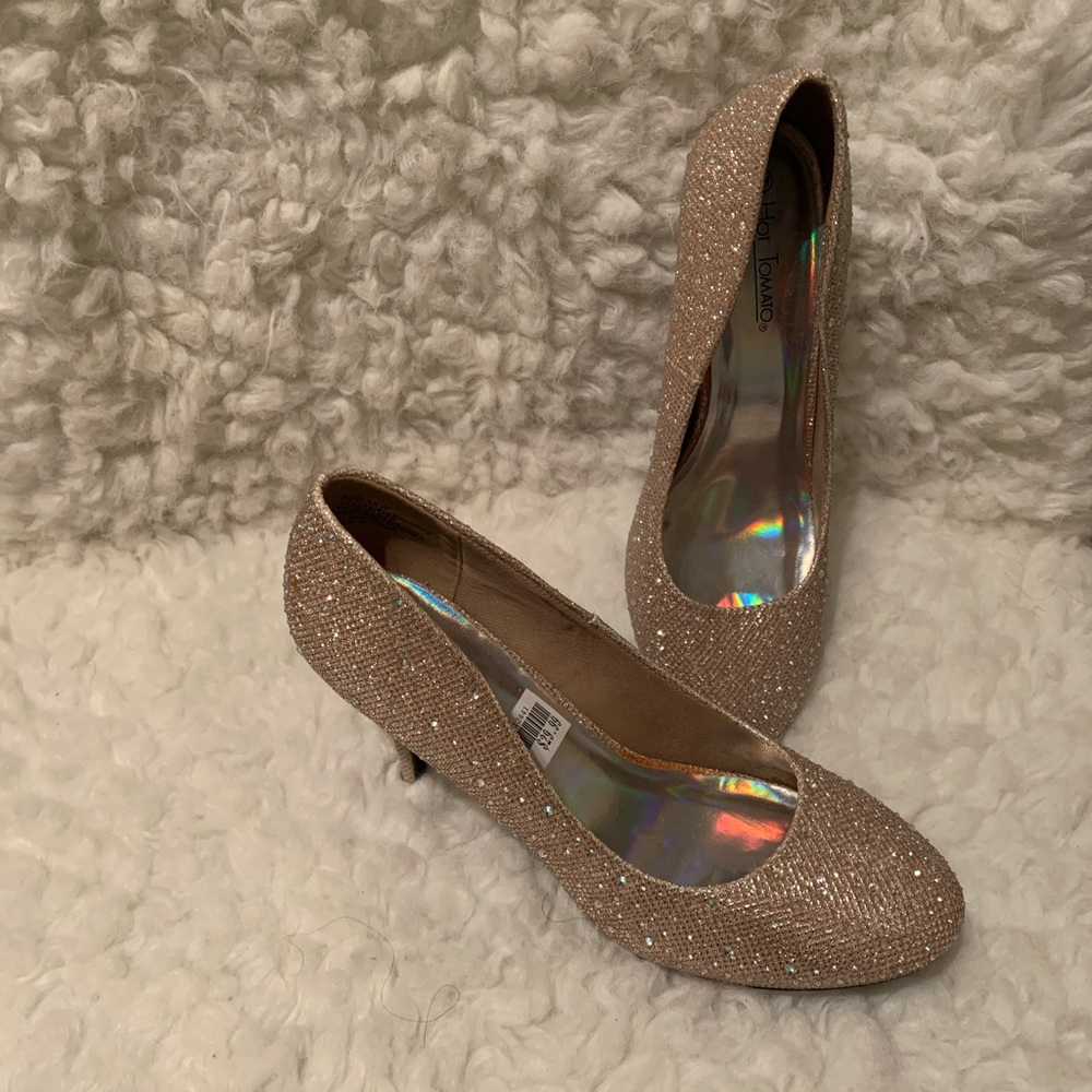 Golden sparkle heel